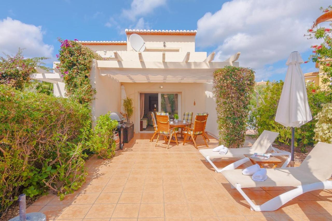 Villas Guzman Margaret Калпе Екстериор снимка