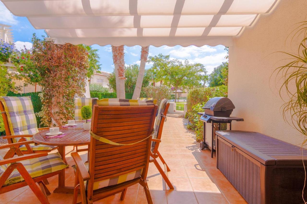 Villas Guzman Margaret Калпе Екстериор снимка
